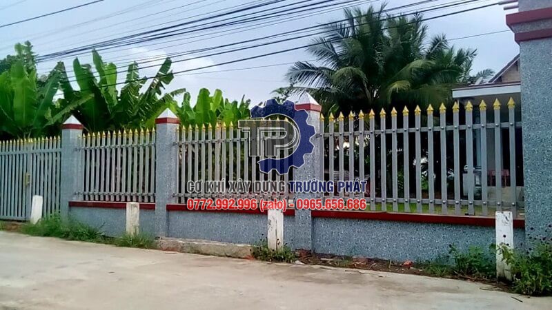 Cơ Khí Trường Phát là Đơn vị làm hàng rào sắt CNC chuyên nghiệp giá rẻ tại Đồng Nai gọi ngay 0772.992.996 đội thợ thi công chuyên nghiệp nhất