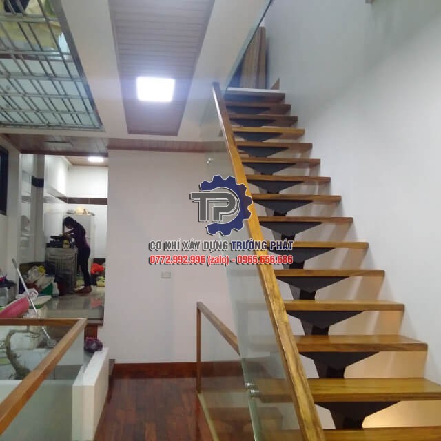 Dịch vụ làm cầu thang xương cá đẹp giá rẻ chuyên nghiệp tại Tân Phú
