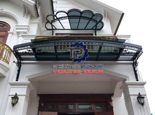 Dịch vụ thiết kế thi công mái kính sắt mỹ thuật đẹp uy tín tại Định Quán