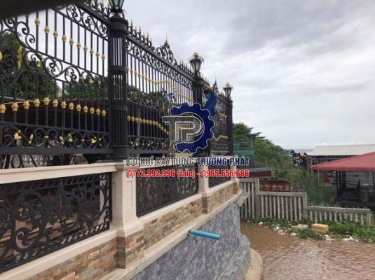 Làm hàng rào sắt mỹ thuật uy tín giá rẻ tại Trảng Bom