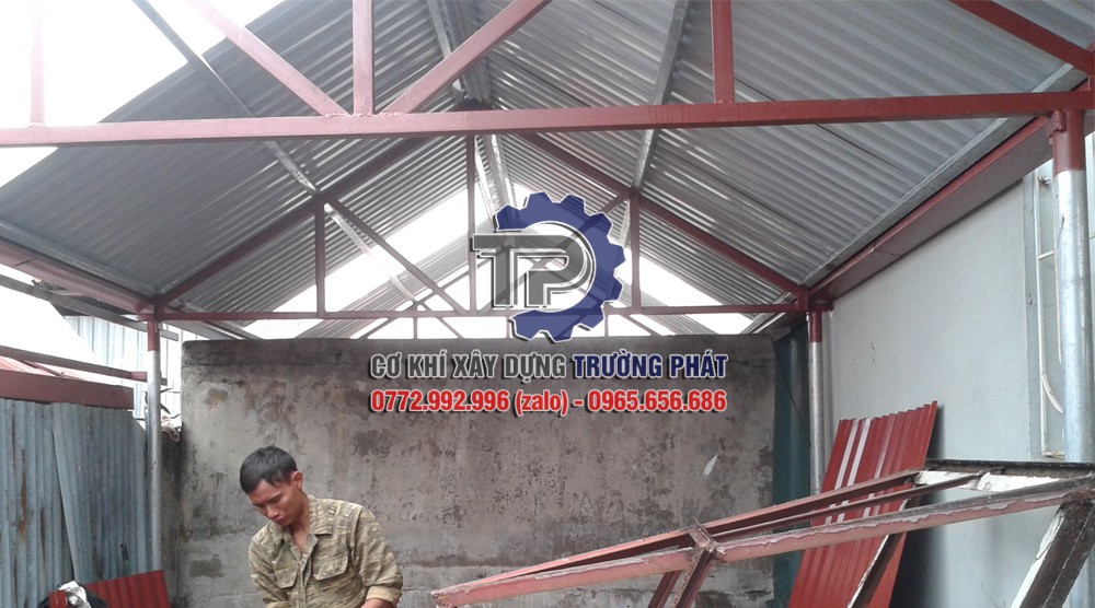 Làm mái tôn nhà xưởng giá rẻ tại Long Khánh