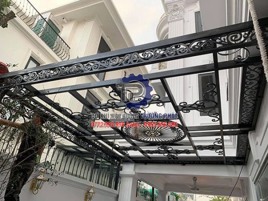 Đơn vị thiết kế thi công mái kính sắt mỹ thuật đẹp uy tín giá rẻ tại Đồng Nai