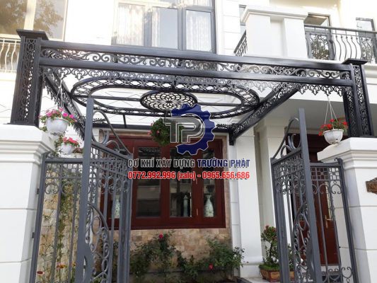 Làm mái kính mỹ thuật đẹp tại Bình Dương