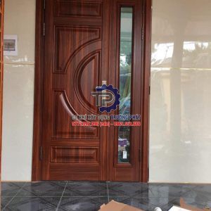 Cửa thép vân gỗ tại Trảng Bom
