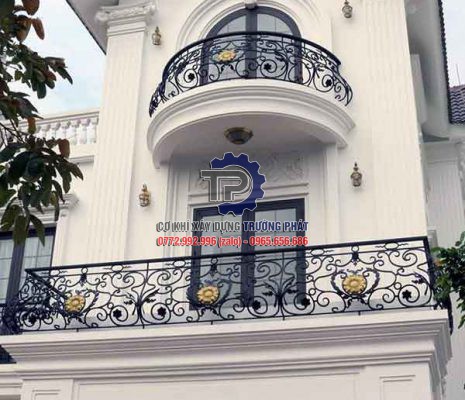 Lan can sắt mỹ thuật tại Quận 7